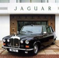 Bentley  State Limousine : "By appointment to Her Majesty Queen Elizabeth II"