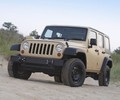 Jeep J8 / J8 pick-up: Obujanje tradicionalnih  off-road  vrednot