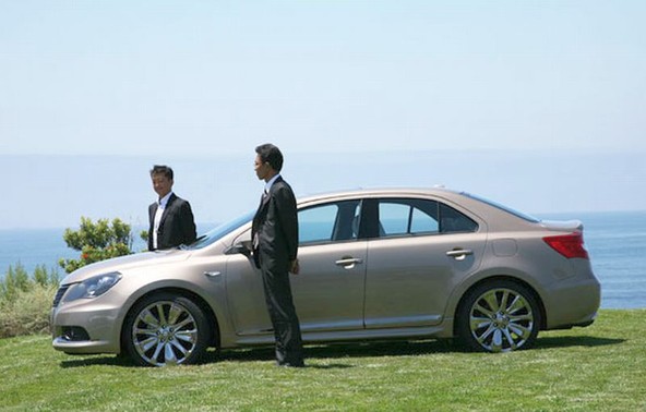 Suzuki kizashi: Prvi posnetki nove admiralske ladje 