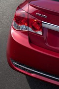 Chevrolet cruze RS in eco: Newyorška premiera dveh novih serijskih izvedb