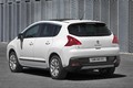 Peugeot 3008 HYbrid 4: Prvi predstavnik svoje vrste