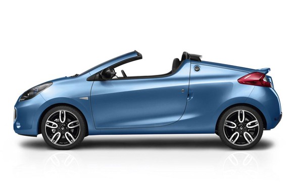 Renault wind: Svež vetrič v kategoriji 'CC'