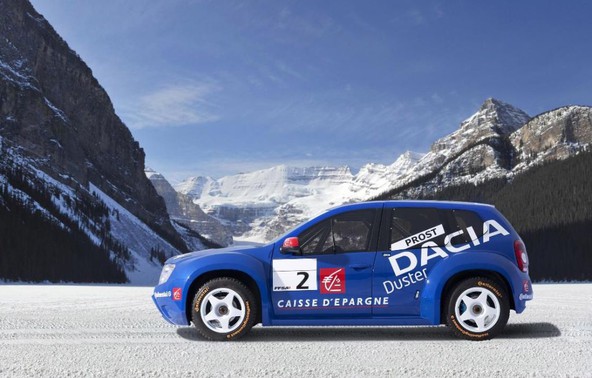 Dacia duster »Ice«: Znova na ledenih dirkalnih stezah