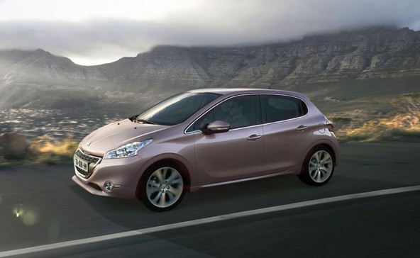 Peugeot 208 Ice Velvet : Omejena serija