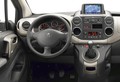 Peugeot : Prenovljena modela partner in expert