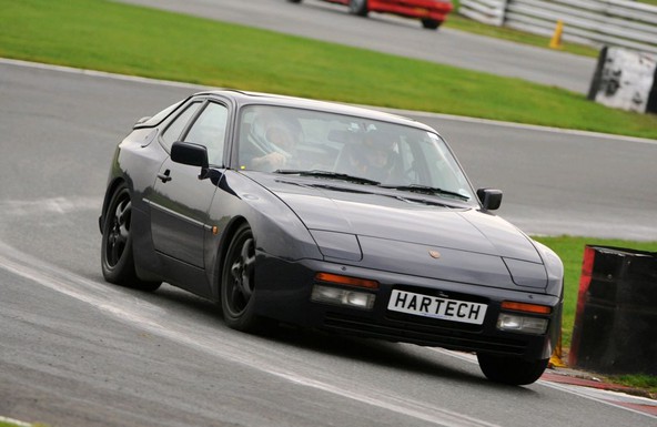 Porsche 944 turbo, 224 kW (300 KM) med testiranjem Prekom podvozja