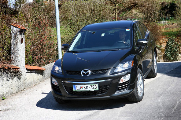 Mazda CX-7 CD173 challenge: Ofenziva