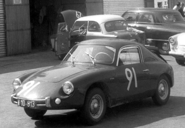 Intermeccanica IMP 700 GT