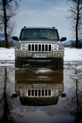 Jeep commander 3,0 CRD limited: Poveljnik v veteranski uniformi