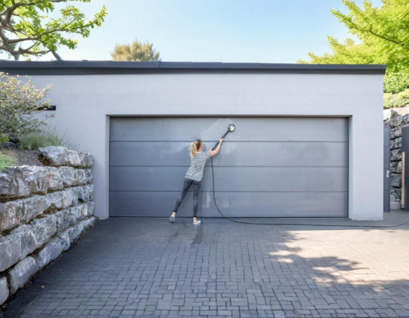 karcher-visokotlacni-cistilnik-ciscenje-garaznih-vrat