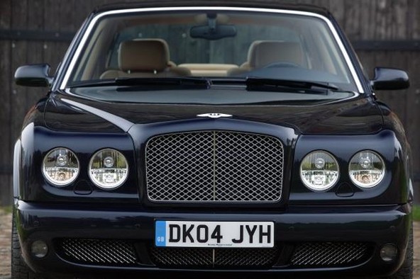 mednarodna predstavitev: Bentley arnage