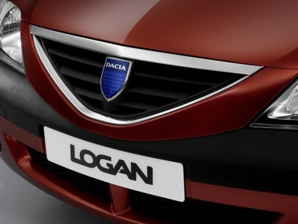 Dacia: Dacia je v letu 2004 prodala več kot 95.000 vozil