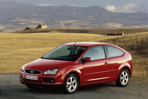 Ford: Posebna ponudba financiranja nakupa vozil Ford Focus in Ford Mondeo