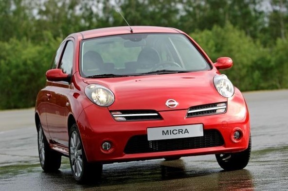 Nissan Micra 160SR: Cestni dirkalnik (Street Racer)