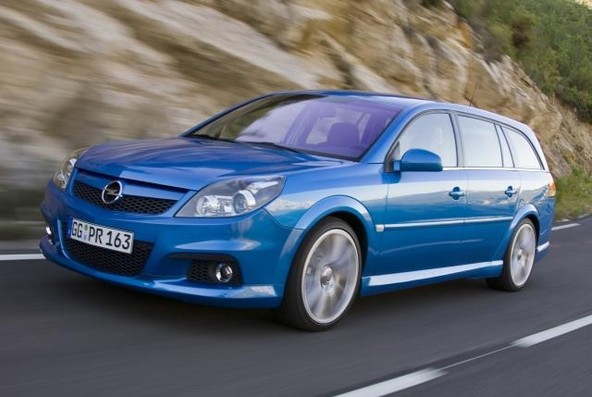Opel: Premiera za Vectro OPC na frankfurtskem salonu