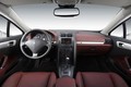 Peugeot 407 coupé: Francoski šarmer