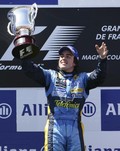 Renault F1 Team: Velika nagrada Francije, Magny-Cours, 3. julij 2005 - Alonsov &raquo;sprehod&laquo; do zmage ...