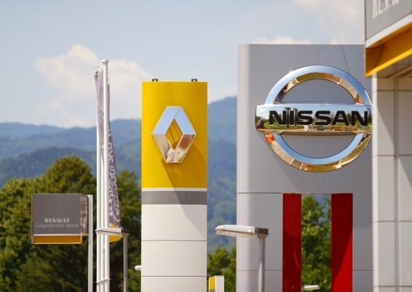Renault in Nissan: Združitev podjetij TRGOA P.S.C. d.o.o. in ABC Nova Gorica d.o.o.