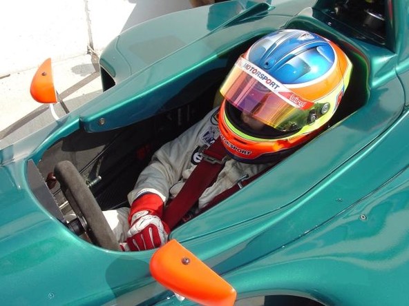 Rotar Racing: David Rotar preskusil dirkalnik formule renault 2,0 moštva Azeta Racing