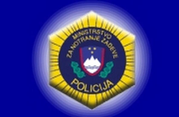 Slovenska policija: Podatki o prometnih nesrečah se med Policijo in Slovenskim zavarovalnim združenjem