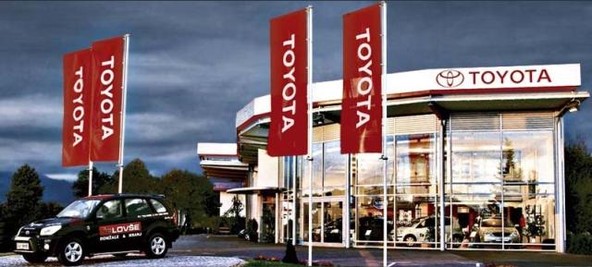 Toyota: Podjetje AC Lovše bo darovalo koncert z Oliverjem Dragojevićem v Kranju