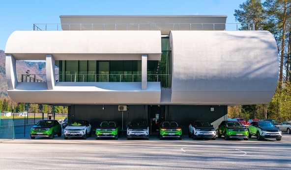 domača predstavitev : Opel Mokka