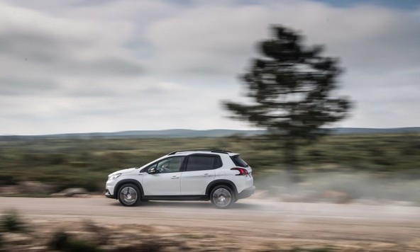 domača predstavitev: PEUGEOT 2008