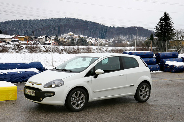 domača predstavitev: Fiat punto evo