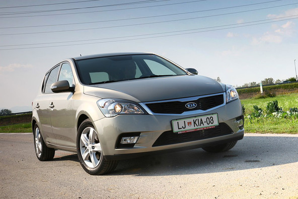 domača predstavitev: Kia cee'd
