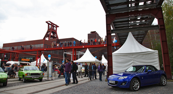 mednarodna predstavitev: Mazda MX-5 za Guinnessov rekord