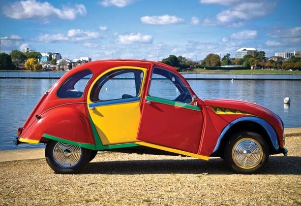 Citroën 2CV6 by Andy Saunders: 'Picasso Citroën'