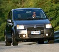 Fiat panda 100HP: Elle MacPherson in njena nova panda