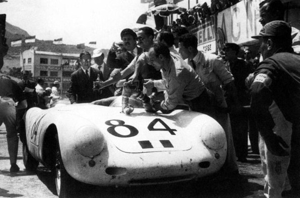 Porsche: Bliža se pomemben datum za podjetje iz Zuffenhausna