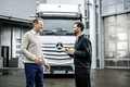Mercedes-Benz Trucks : Autocommerce odprl prvi premium prodajni salon za težka tovorna vozila