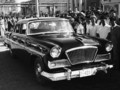Hongqi CA72