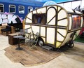  Indoor-Camping  v Bonnu: Base Camp, malo drugačen hostel…
