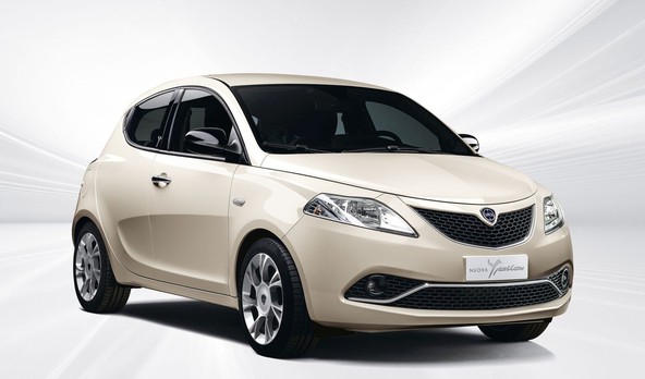 Lancia ypsilon: Osvežena italijančica