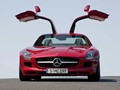 Mercedes-Benz SLS AMG: Novi stuttgartski  Flügeltürer 