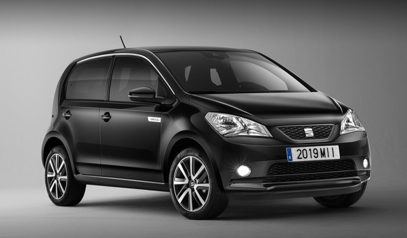 Nasveti revije »Auto, Motor und Sport« - 3. del: Nemško mnenje glede razpoložljivih električnih avtomobilov