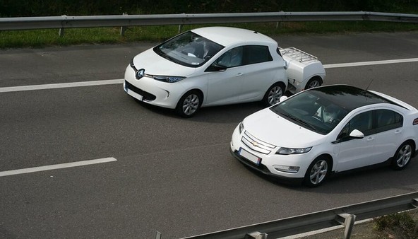 EP Tender: Francoski podaljševalec dosega