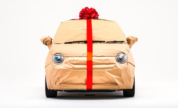 FIAT 500 v Veliki Britaniji: Najbolje prodajan avtomobil v času karantene