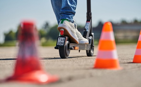 ADAC test električnih skirojev: Izognite se cenenim izdelkom