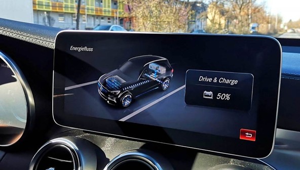 Raziskava kluba ADAC: Je potovalni računalnik resnicoljúb ali lažnivec?