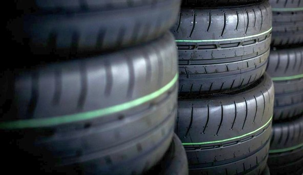 Analiza družbe Jato Dynamics: Življenje na 'veliki nogi'