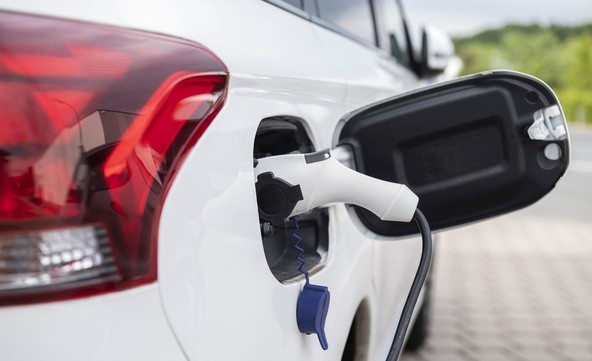 Nemške parkirne in garažne hiše: Izgon hibridnih in električnih avtomobilov