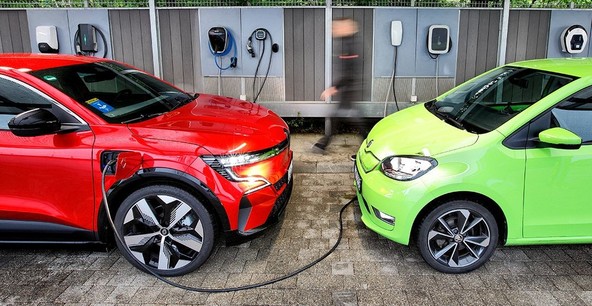 ADAC test domačih polnilnih postaj: Cena bo odvisna od komfortnih zahtev uporabnikov