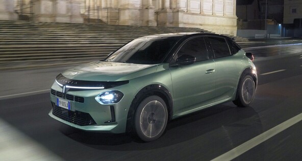 Lancia ypsilon turbo 100: Je Italijane končno srečala pamet?