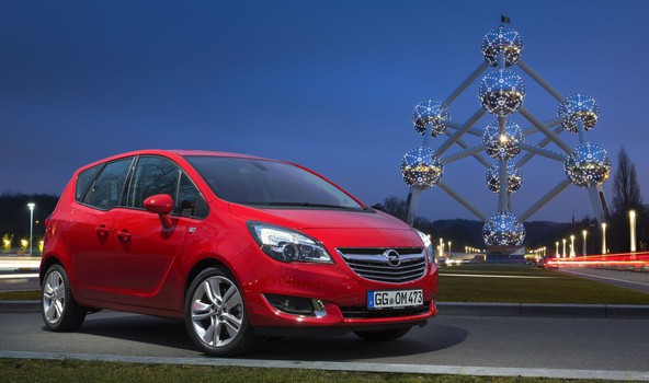 Opel meriva: Bruseljska premiera osveženega enoprostorca