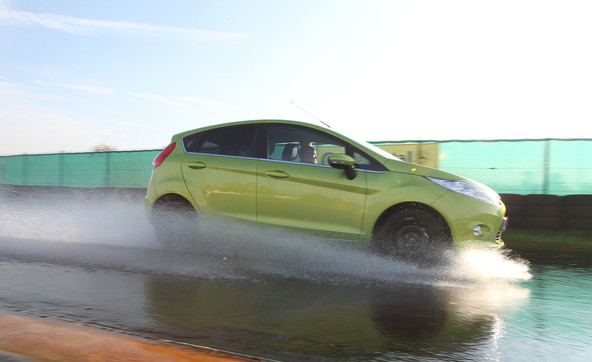 Stiftung Warentest & ADAC test: Letošnji test letnih pnevmatik