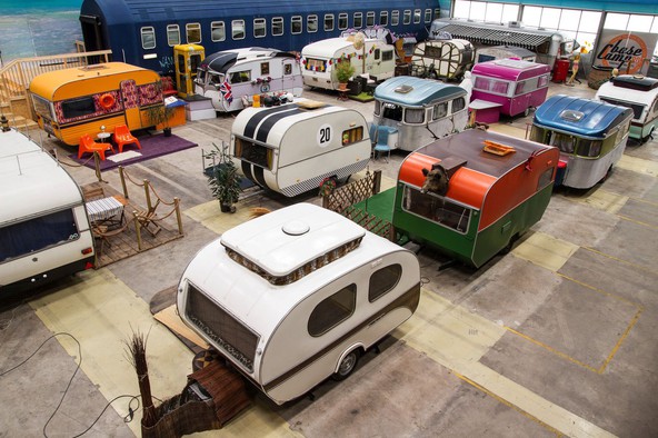 'Indoor-Camping' v Bonnu: Base Camp, malo drugačen hostel…